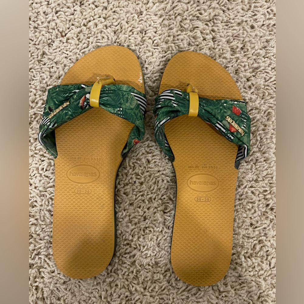 Havianas St Tropez slides, size 35-36, worn once